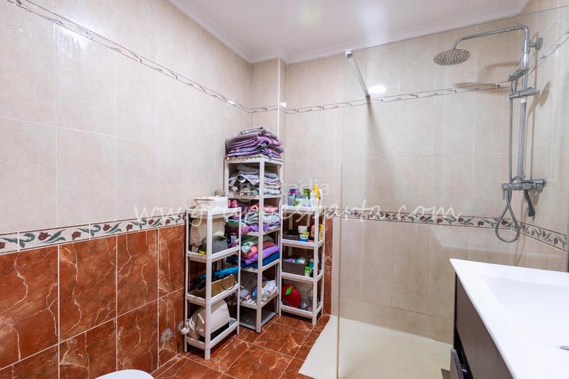 Foto ffa38bf9-c862-4b58-88c9-715a5c229fb7. Appartamento in calle flor de tomillo 8 in colores - entreparques Sevilla