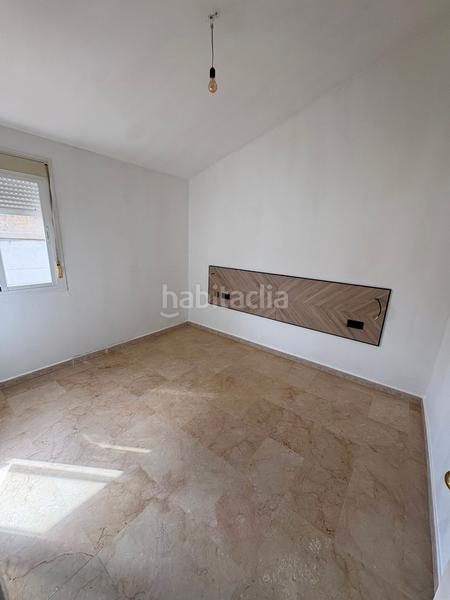 Foto 451b9bbf-ed1a-40cb-9554-69b3f88119de. Casa adosada en calle arrope 16 vivienda adosada con piscina comunitaria. en Villanueva del Ariscal