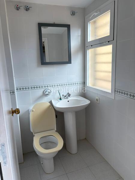 Foto 7c44af1f-8213-4a48-bdb2-fe4ab266e0e6. Casa adosada en calle arrope 16 vivienda adosada con piscina comunitaria. en Villanueva del Ariscal