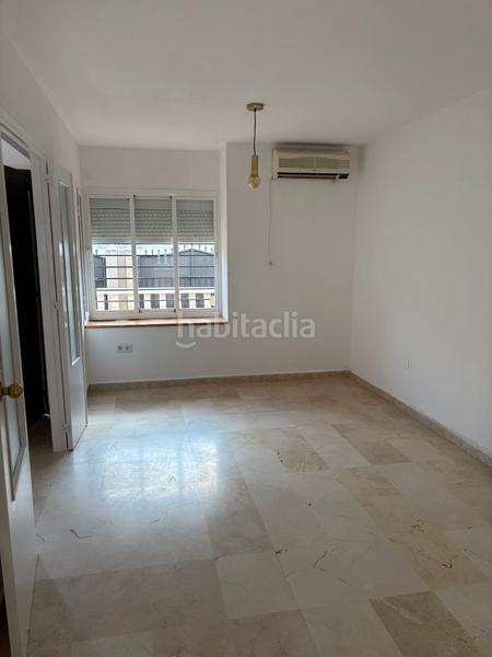 Foto e1b8f4e9-6825-422b-8c0a-a2a6cadc027e. Casa adosada en calle arrope 16 vivienda adosada con piscina comunitaria. en Villanueva del Ariscal