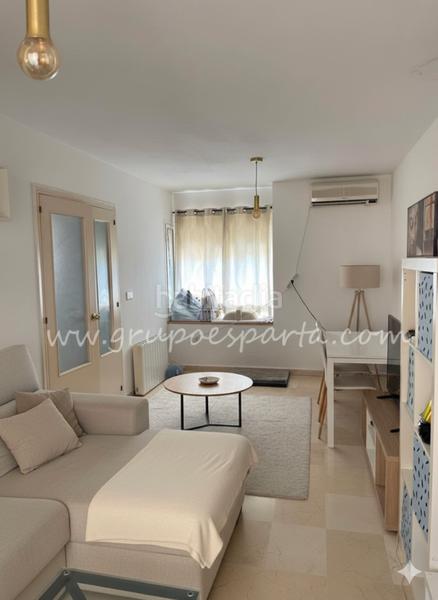 Foto e744d366-ee86-4419-b39c-ff9d6c485778. Casa adossada a calle arrope 16 a Villanueva del Ariscal