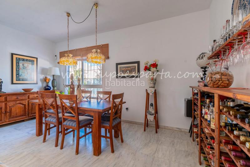 Foto 821f5219-c3f5-4268-af6a-2489038f58e7. Towny house with fireplace parking pool in Valencina de la Concepción