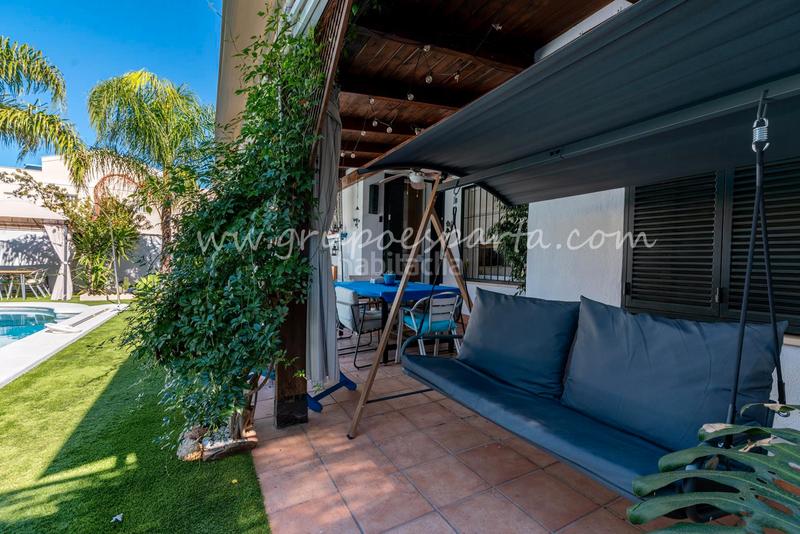 Foto 8c37fb46-e7e7-4098-aa47-3851196c9c20. Towny house with fireplace parking pool in Valencina de la Concepción