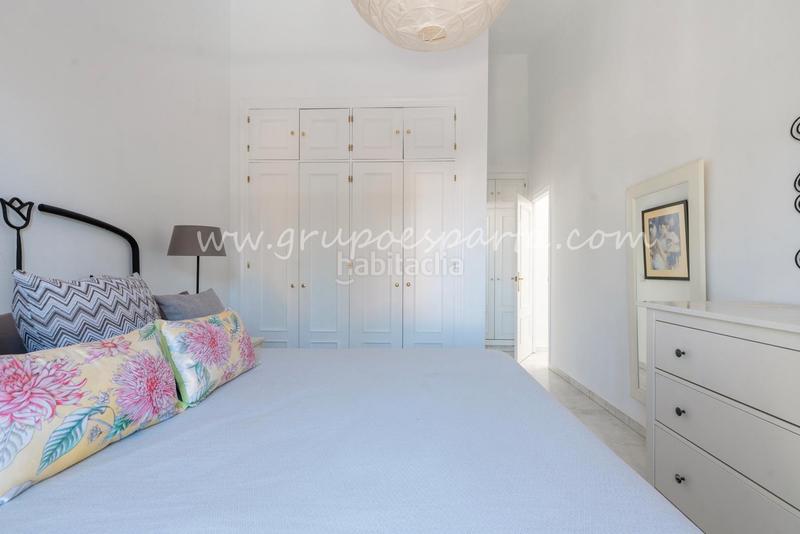 Foto 92d6b1cf-253e-49cd-a56e-694048185086. Towny house with fireplace parking pool in Valencina de la Concepción