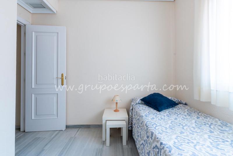 Foto 0dfc7ad0-fbbc-456f-8390-9abc0d8e1bd0. Etagenwohnung mit parking in La Calzada - La Florida Sevilla