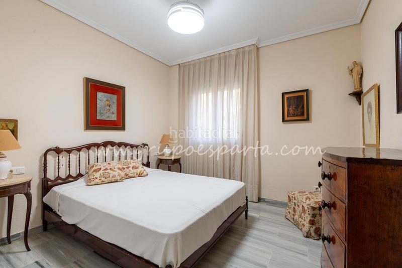 Foto 4913f471-9541-4771-8cb1-e644ce488757. Etagenwohnung mit parking in La Calzada - La Florida Sevilla