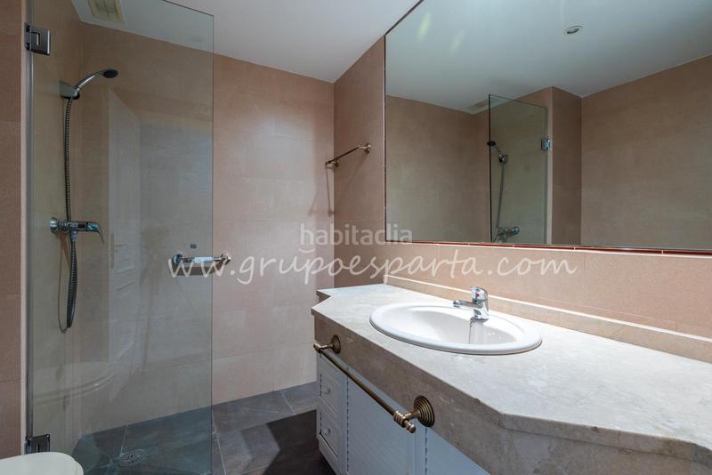 Foto 56e51d94-8e7c-4c2a-b906-e6b0af69e89c. Etagenwohnung mit parking in La Calzada - La Florida Sevilla