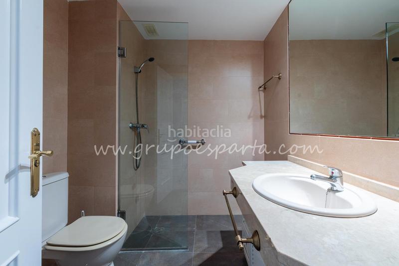 Foto 6a5177bd-17f7-4fc5-a784-16b89980d6b1. Etagenwohnung mit parking in La Calzada - La Florida Sevilla