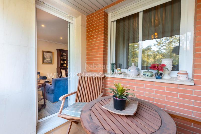 Foto 75bfe3bb-7fa6-4eeb-99be-4cb2a1c4b83f. Etagenwohnung mit parking in La Calzada - La Florida Sevilla