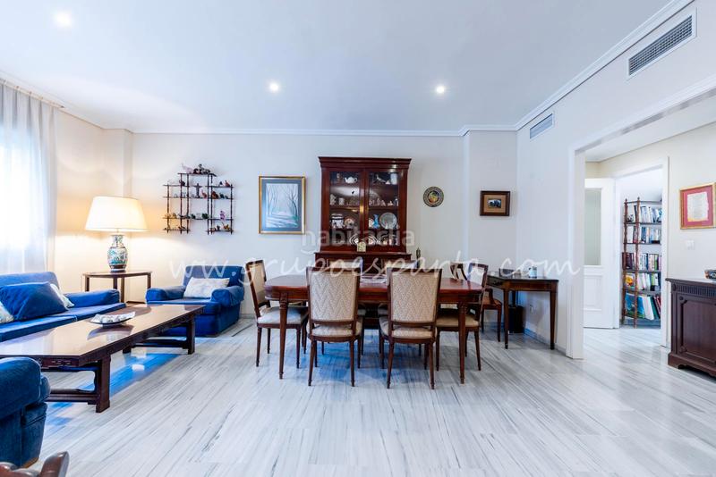 Foto 8e75b5be-28ce-4c95-8539-96d4456a6071. Etagenwohnung mit parking in La Calzada - La Florida Sevilla