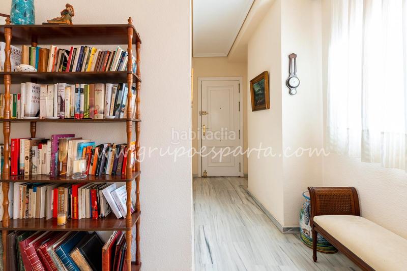 Foto a523372e-b58b-417e-9e2c-3dc46c3f5393. Etagenwohnung mit parking in La Calzada - La Florida Sevilla