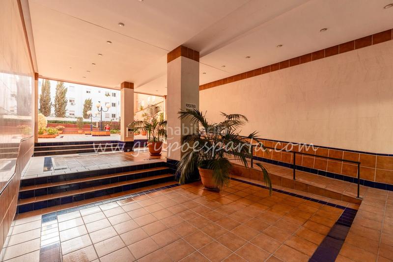 Foto af72ce79-6ebd-4127-9ddb-66f1d25d5423. Etagenwohnung mit parking in La Calzada - La Florida Sevilla