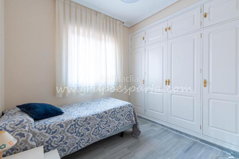 Foto e3567555-b93b-403a-8853-d0951abe1f6a. Etagenwohnung mit parking in La Calzada - La Florida Sevilla