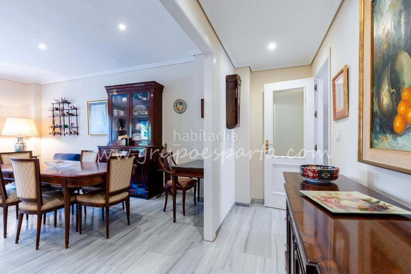 Foto fb98c563-e789-43e0-9cd8-01a826e8552d. Etagenwohnung mit parking in La Calzada - La Florida Sevilla