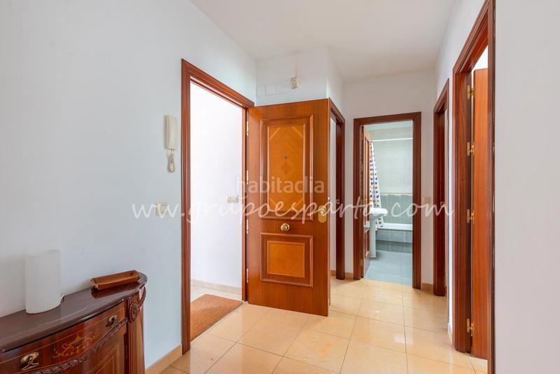 Foto 340885c9-2e85-4cbf-8da9-db0ec3b3d463. Attique dans calle virgen de las marismas 1 dans Espartinas pueblo Espartinas