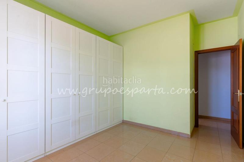 Foto 482ff75d-4de7-4729-8d46-feabc8298e4b. Attique dans calle virgen de las marismas 1 dans Espartinas pueblo Espartinas