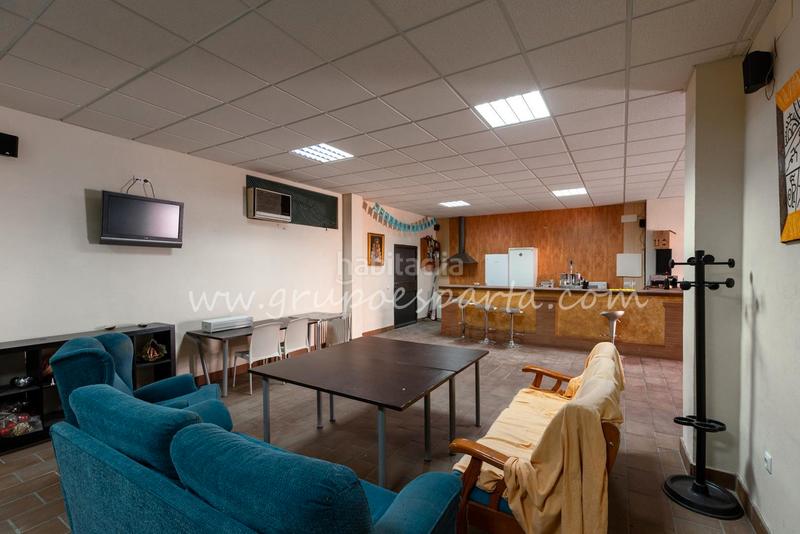 Foto c9f6547c-acf7-40f7-808b-f0e2039d2f0b. Attique dans calle virgen de las marismas 1 dans Espartinas pueblo Espartinas