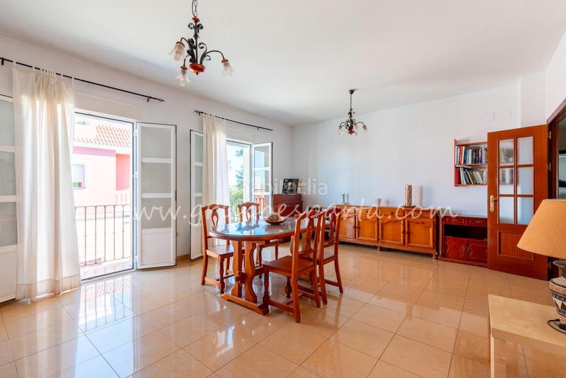 Foto ca05a906-fe86-4608-b05a-7188e47a0eab. Attique dans calle virgen de las marismas 1 dans Espartinas pueblo Espartinas