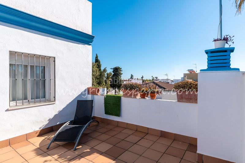 Foto cea5825c-a44a-4ca3-997a-774365794d19. Attique dans calle virgen de las marismas 1 dans Espartinas pueblo Espartinas