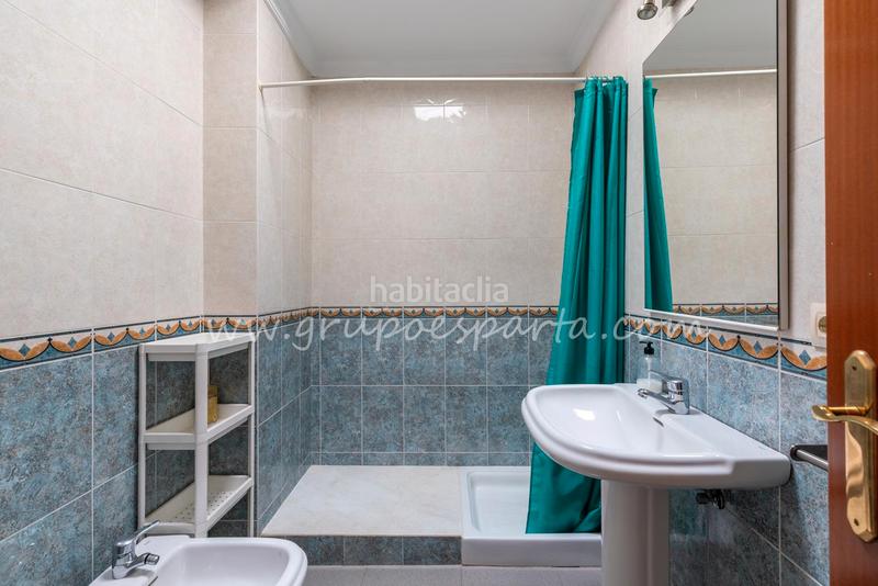 Foto e5a10576-ccf5-41ce-b04f-9f4c6636caef. Attique dans calle virgen de las marismas 1 dans Espartinas pueblo Espartinas