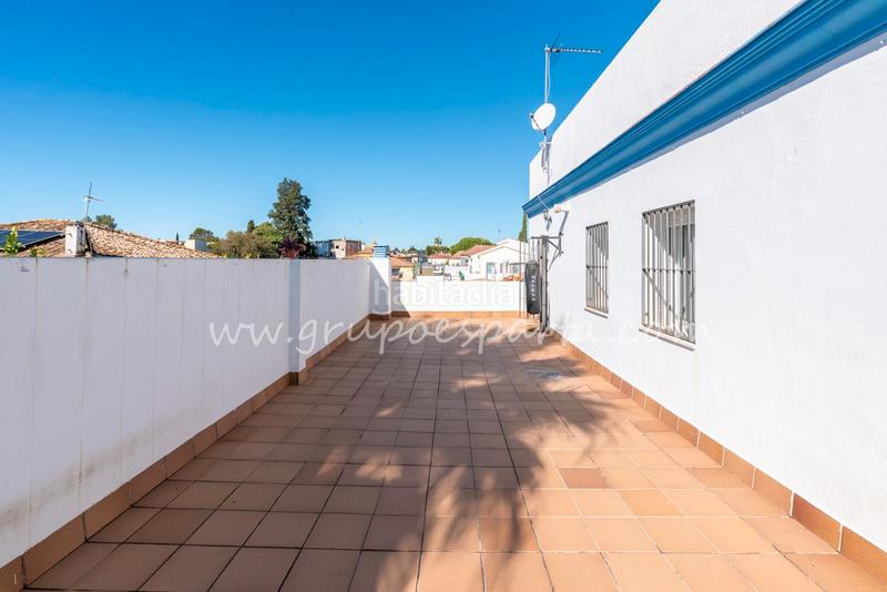 Foto e6b1a5bd-83b6-4943-b3c7-0052ab809372. Attique dans calle virgen de las marismas 1 dans Espartinas pueblo Espartinas