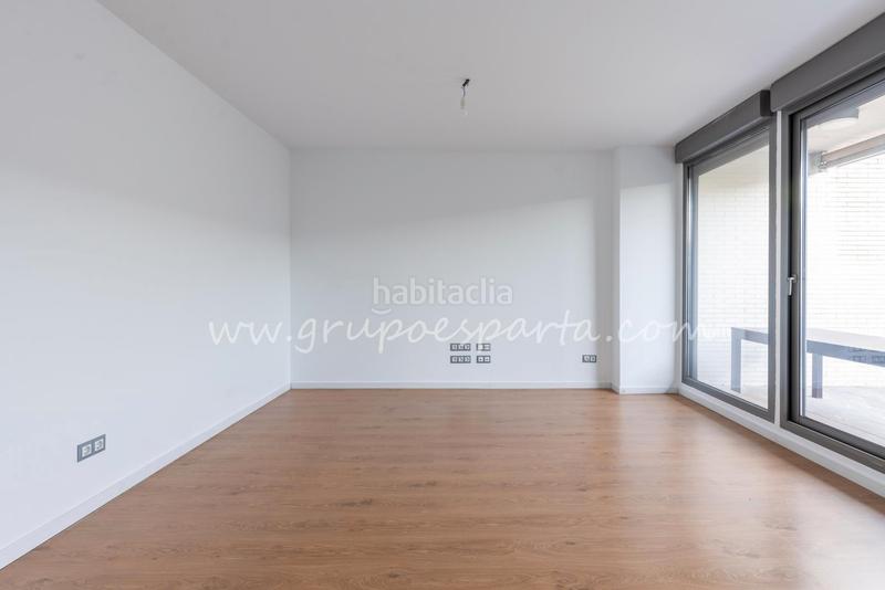 Foto 487d9db7-abe5-44d2-ad98-08f2fcfee783. Alquiler planta baja  - piso 3 habitaciones en Mairena del Aljarafe