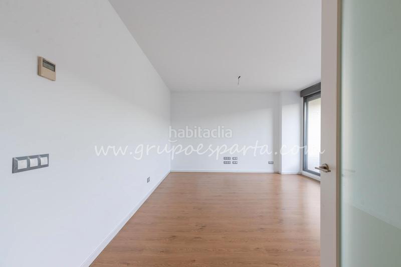 Foto 66f199b1-a60e-43e8-8314-f8d73c4adc03. Rent ground floor with parking pool in Casco Antiguo Mairena del Aljarafe