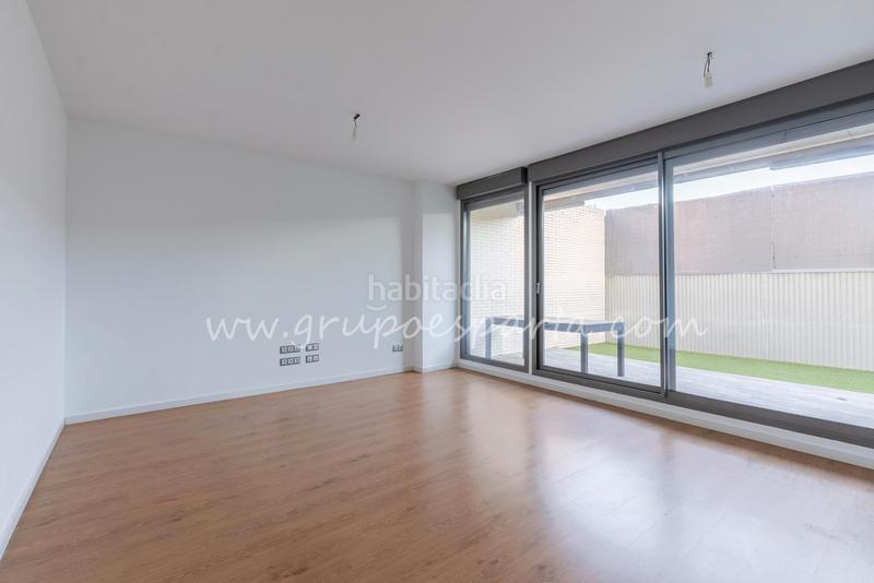 Foto a7e565c4-990a-46b8-b4e4-36a4a63b1415. Rent ground floor with parking pool in Casco Antiguo Mairena del Aljarafe