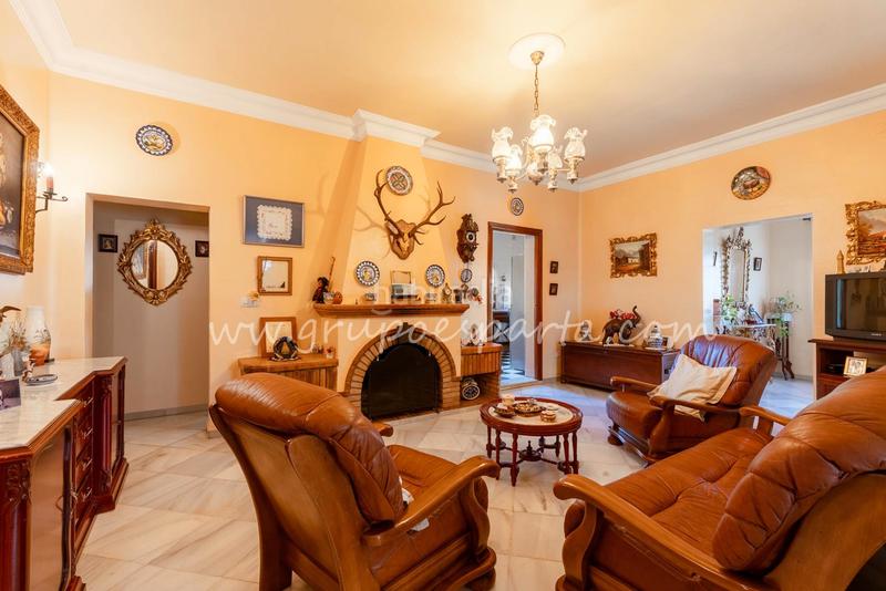 Foto 4a234678-b436-40f4-a934-15370a6093c2. Xalet a montaraz 28 a Loreto Espartinas