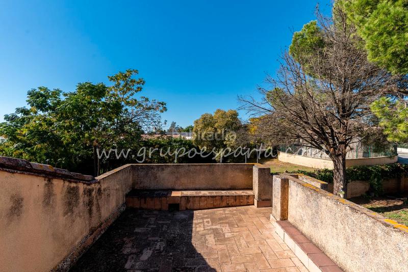 Foto 5365507b-eaab-4627-b856-c7cb5f0712c2. Xalet a montaraz 28 a Loreto Espartinas