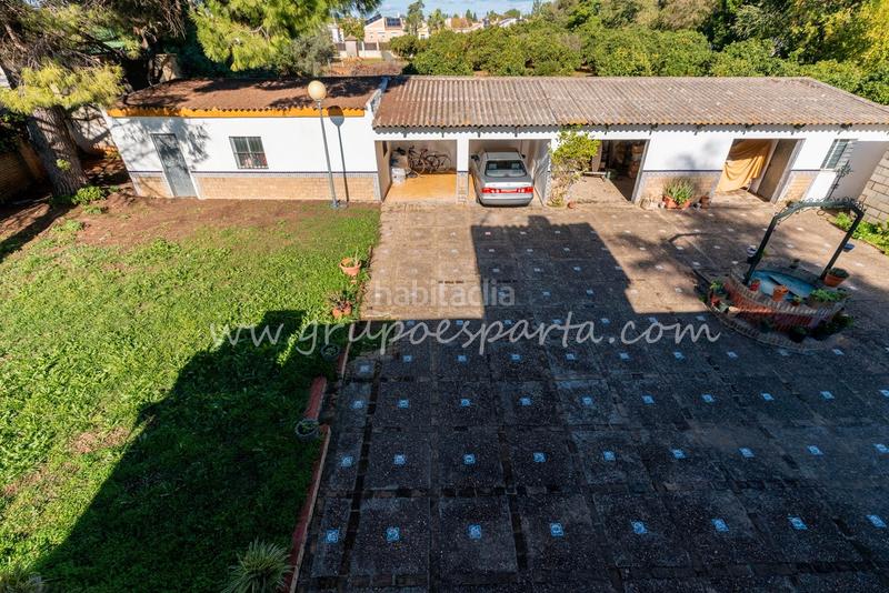 Foto 84c9791a-946a-4189-a79e-c9b6bc16ee59. Xalet a montaraz 28 a Loreto Espartinas