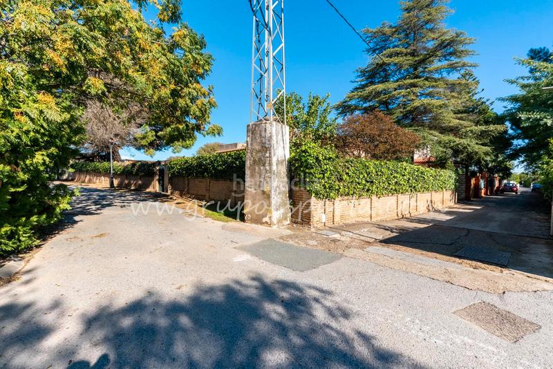 Foto a6f40fd2-e7a3-4dba-a751-623c17fec7eb. Xalet a montaraz 28 a Loreto Espartinas