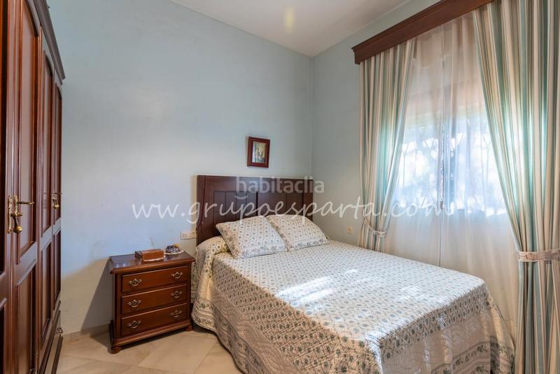 Foto bb251ad0-0ecf-44ca-b24a-f8bdc70f326c. Xalet a montaraz 28 a Loreto Espartinas