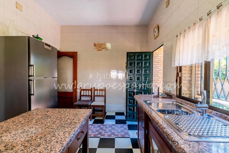 Foto cb2af563-2c1d-4c8c-81be-613868996977. Xalet a montaraz 28 a Loreto Espartinas