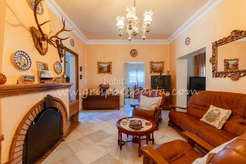 Foto d741351e-d093-4bfd-b4c3-44aec03e1d87. Xalet a montaraz 28 a Loreto Espartinas