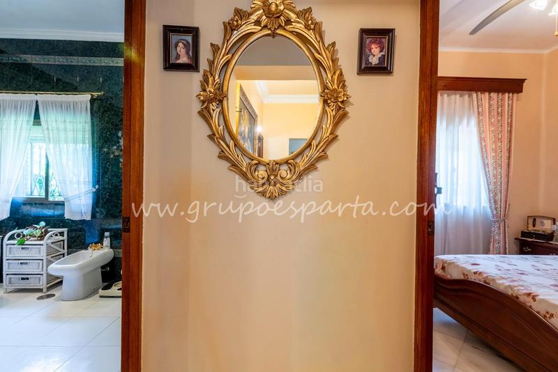 Foto fc8f9c76-2a25-4a3f-8a4f-8d9f8f4a67f6. Xalet a montaraz 28 a Loreto Espartinas