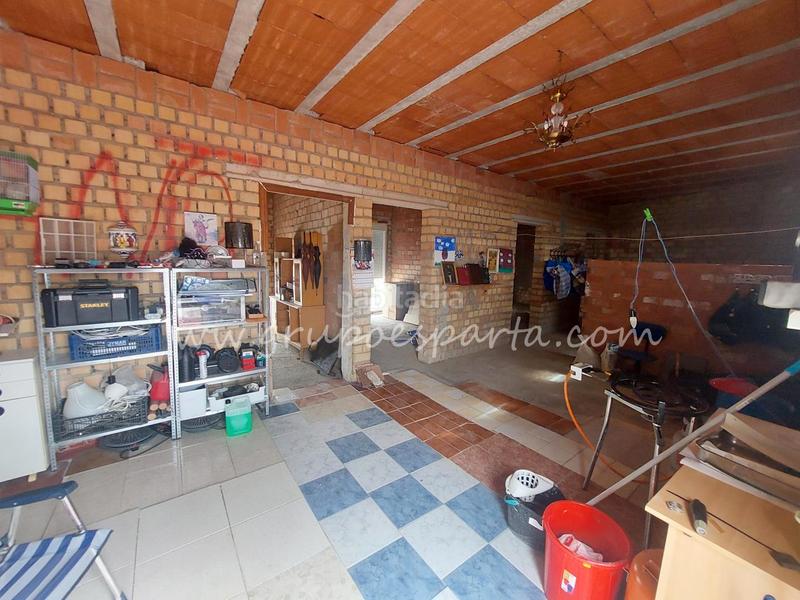 Foto 70a8eb4c-a8f1-4806-8718-1f8c86b03c68. Maison jumelée dans calle libertad 18 dans Olivares