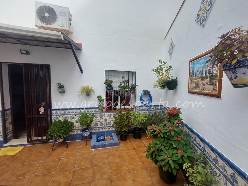 Foto dae4e853-9847-413c-807a-2da359a80fbf. Maison jumelée dans calle libertad 18 dans Olivares