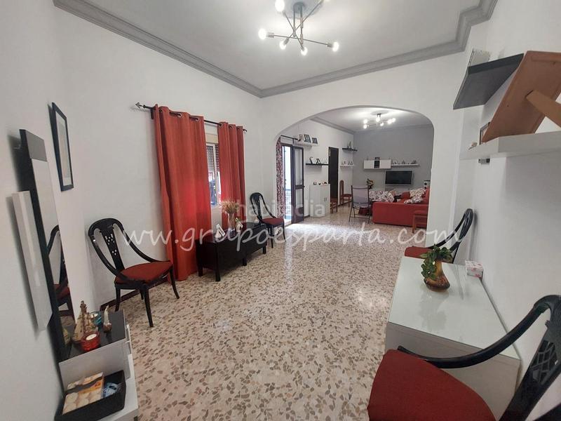 Foto ee12efc1-314b-411f-81a8-929606953ebe. Maison jumelée dans calle libertad 18 dans Olivares