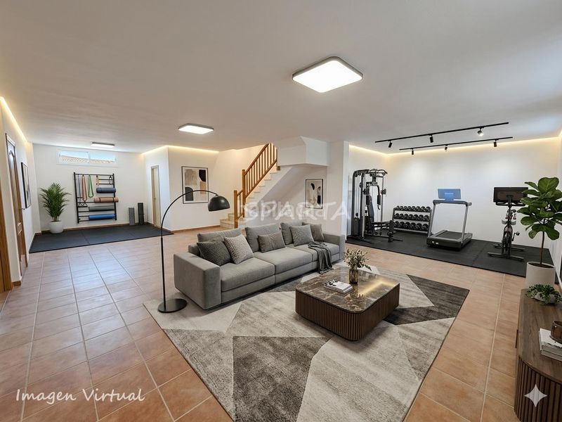 Foto 5bf05a7a-c8bb-4659-8336-1e6a27884098. Casa adosada ¡ fantástica adosada con semi-sótano! . en Espartinas