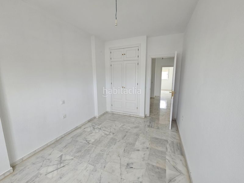 Foto d281b114-282c-4bcc-b242-d544cb5792db. Casa adosada ¡ fantástica adosada con semi-sótano! . en Espartinas