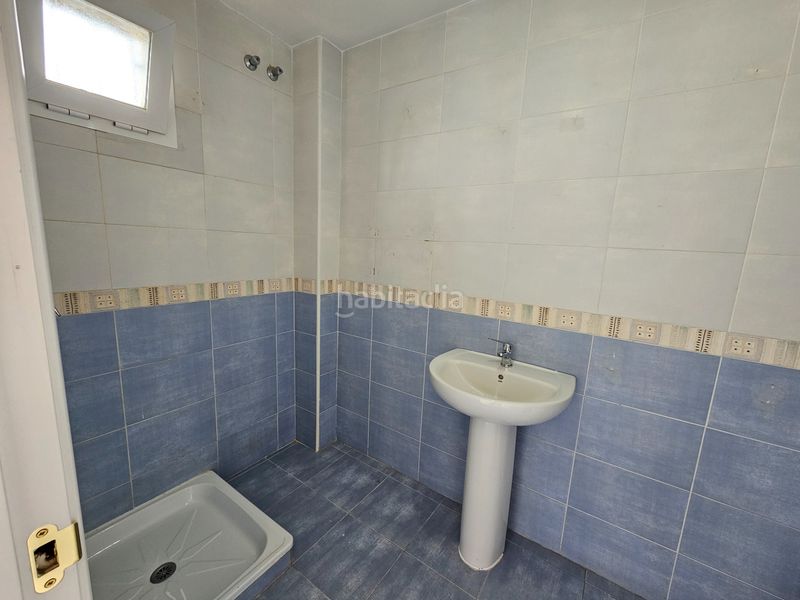 Foto d6fb605c-906b-43de-8ca2-240b8913f308. Casa adosada ¡ fantástica adosada con semi-sótano! . en Espartinas