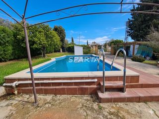 Masia a Sanlúcar la Mayor