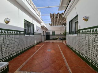 Maison  Calle de santa elena. ¡¡dos viviendas unidas con fincas registrales independientes en