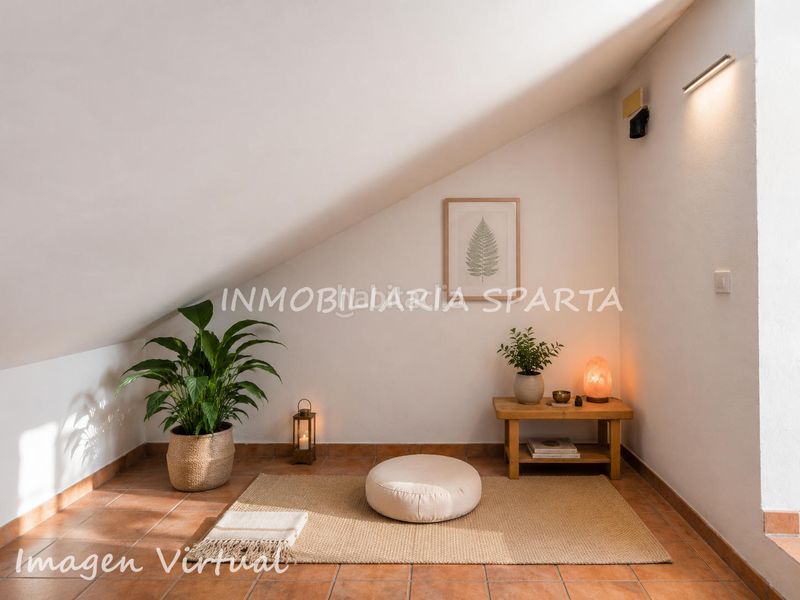 Foto be10145e-ca07-47b9-89bf-e2da425dd240. Casa adossada a Gelves