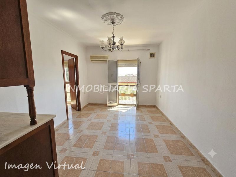 Foto 0c7168fa-e1ef-4a73-a67c-276e06b792d9. Casa adossada a Santiponce