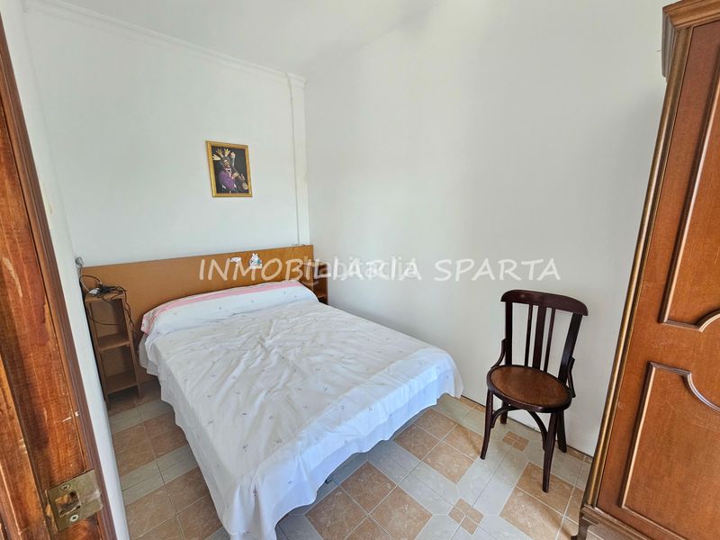 Foto 60f8064a-5d9a-4d34-9ad8-6e862ddfe511. Casa adossada a Santiponce