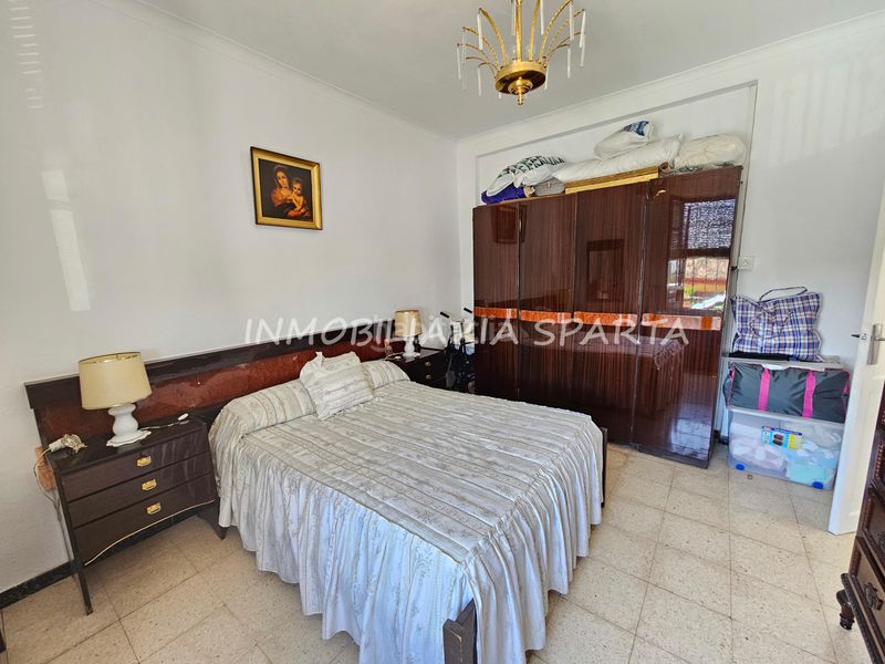 Foto 7731040c-cde1-4023-b69b-71e12091228f. Casa adossada a Santiponce