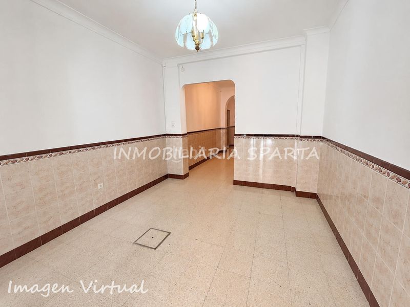 Foto d4ac8295-d177-4740-98a3-620e62f2cde0. Casa adossada a Santiponce