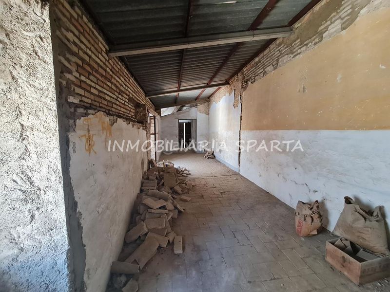 Foto 2fec57cc-e135-47f3-82cb-44e04330ef88. Casa adosada en calle concejal jiménez becerril 14 ¡fantástica céntrica casa de pueblo! en Sanlúcar la Mayor